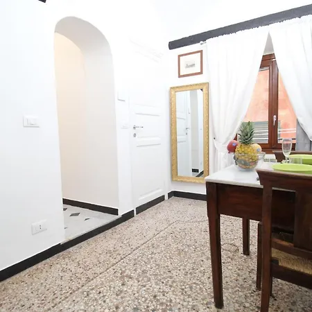 Dimora Borsotto Palazzo Storico, Acquario, Porto Antico Apartment
