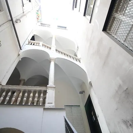 Apartament Dimora Borsotto Palazzo Storico, Acquario, Porto Antico Genua