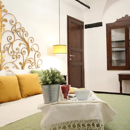 Dimora Borsotto Palazzo Storico, Acquario, Porto Antico Apartment